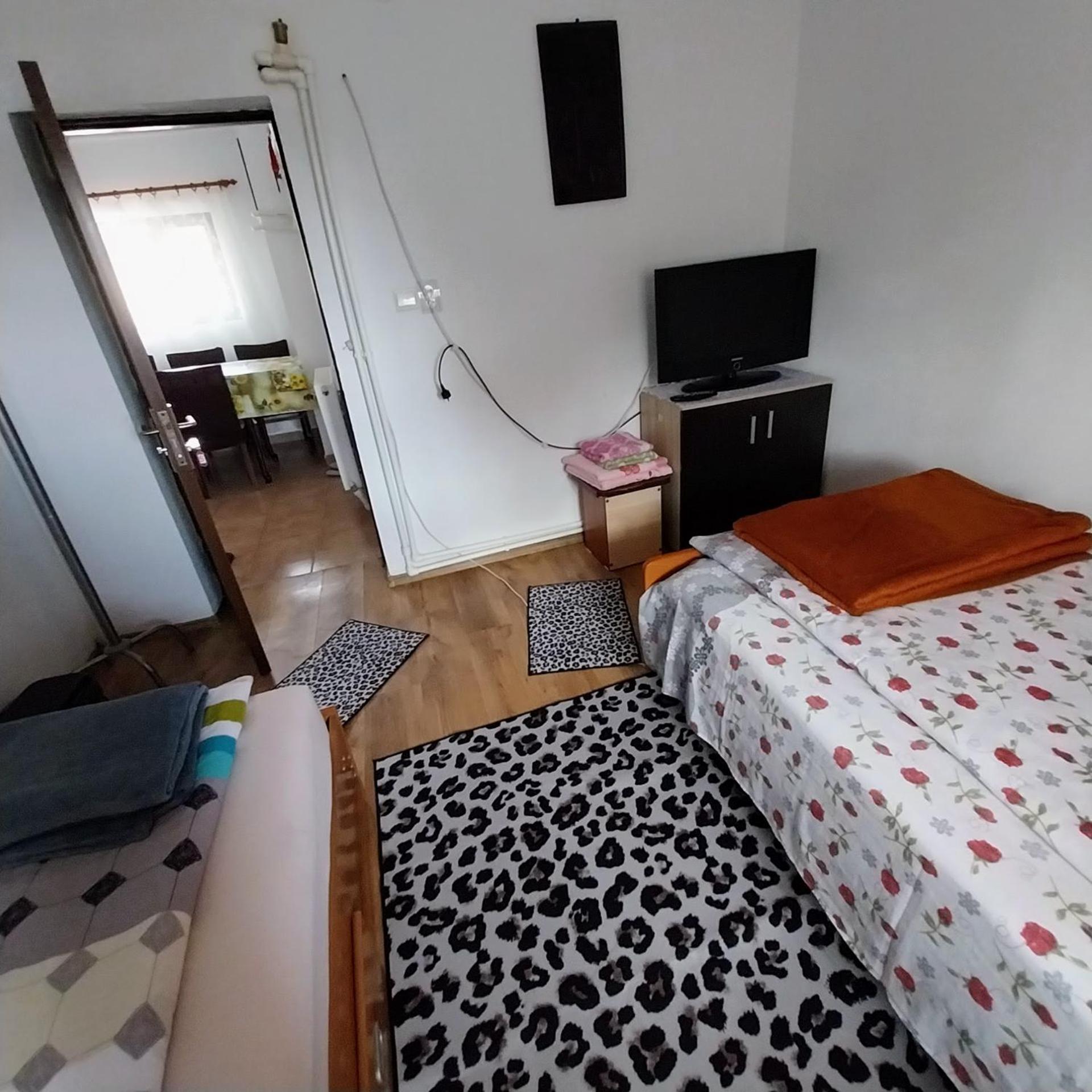 Casa Andreea Hotel โนวาชิ-สเตรยนี ภายนอก รูปภาพ